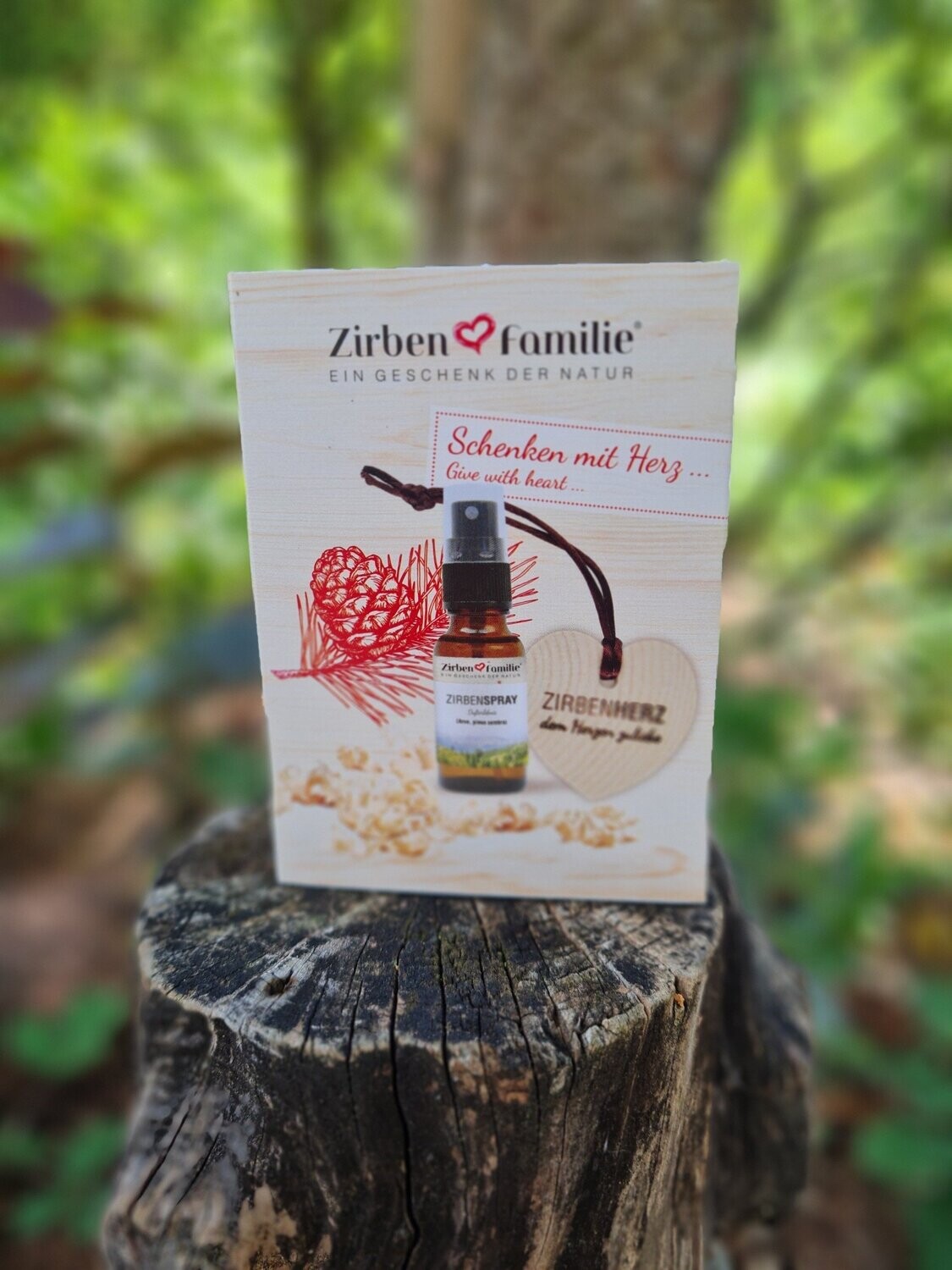 Zirbenherzanhänger mit 5 ml Zirbenspray