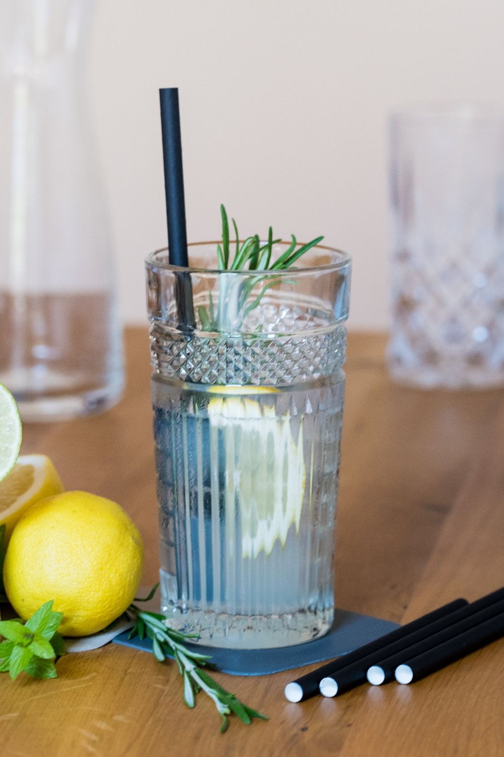 Papierstrohhalme schwarz 8 mm x 200 mm                                       stabil & plastikfrei | Made in Germany (Basic)