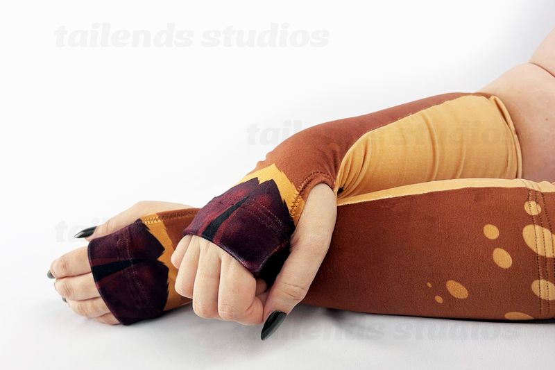 Nubby Deer - Arm Warmers