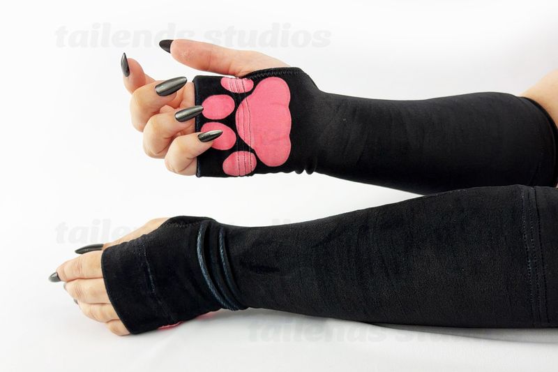 Black Kitty - Arm Warmers