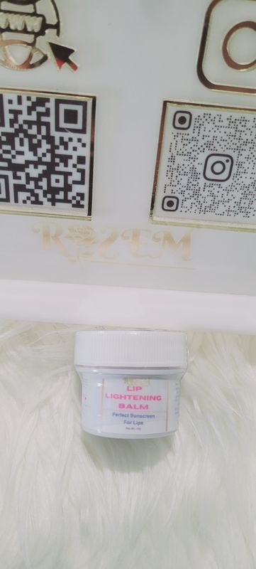 Lip Lightening Balm