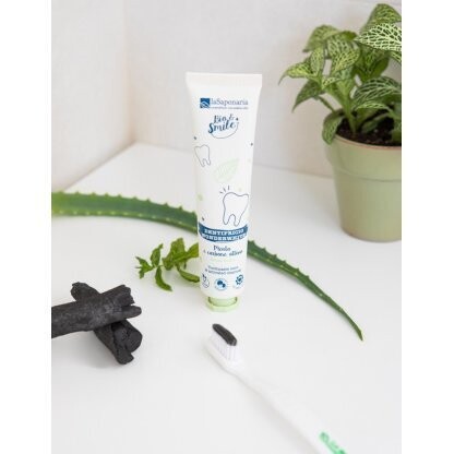 Dentifricio sbiancante WonderWhite Menta&amp;Carbone