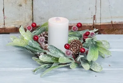 2.5" Merry Mistletoe Candle Ring