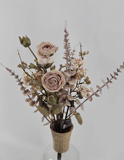 23&quot; Ivory Ranunculus Stem