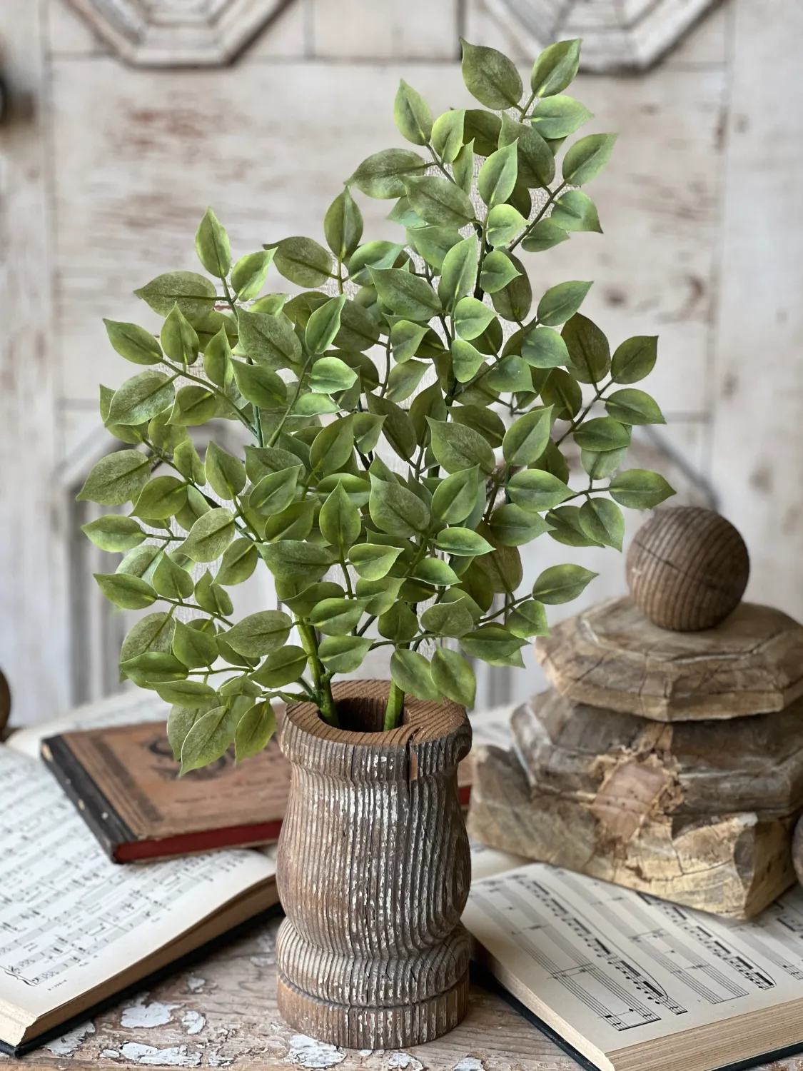 21.5&quot; Hillock Leaves Spray