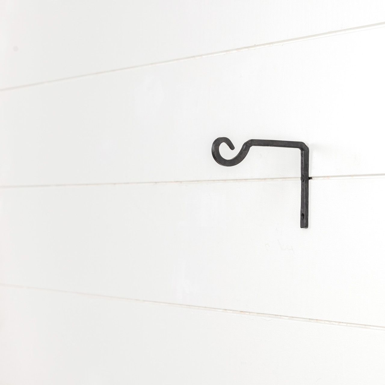 5.25&quot; Utility Hooks