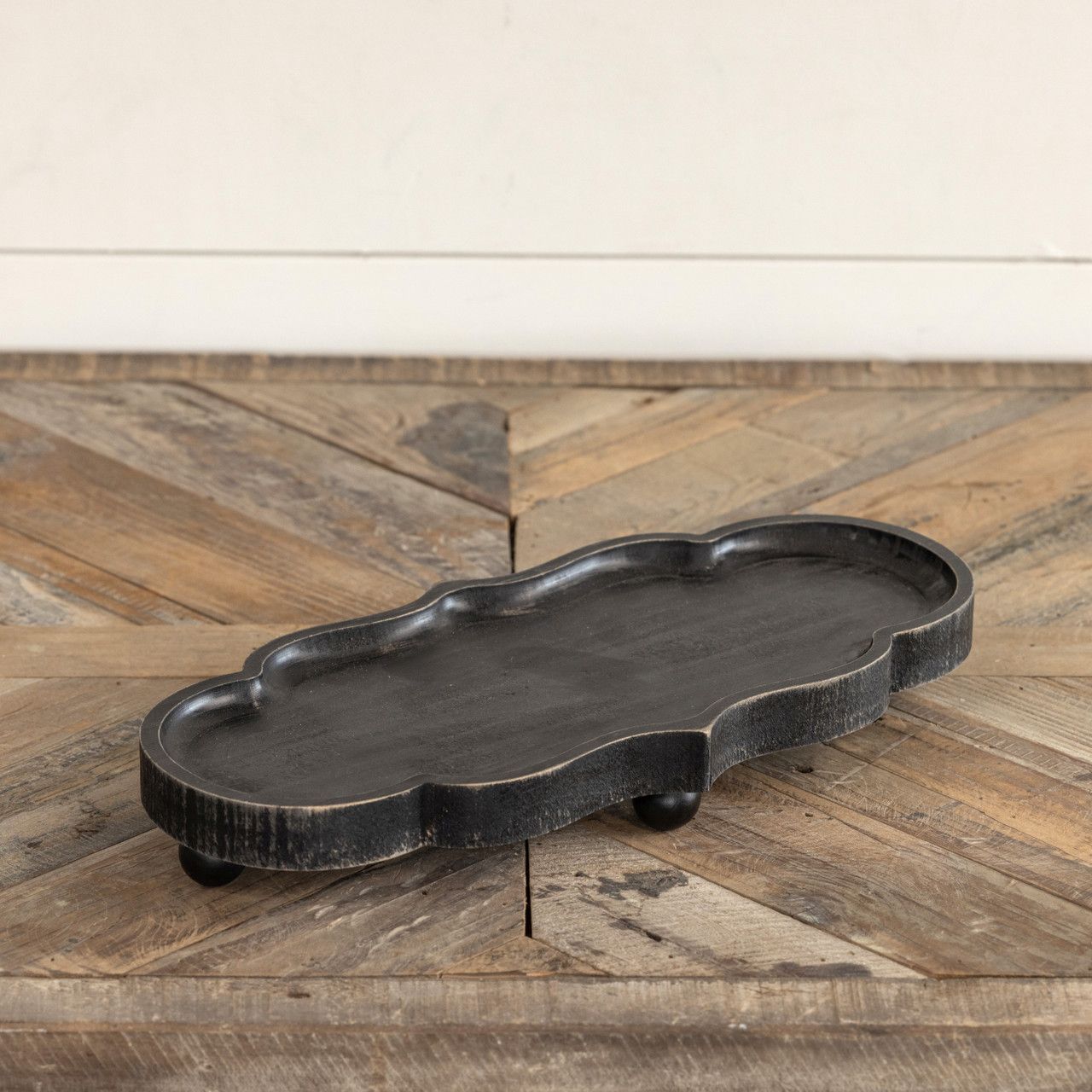 Black Scalloped Wood Tray