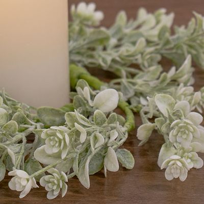 3.5" White Lavender Buds Candle Ring