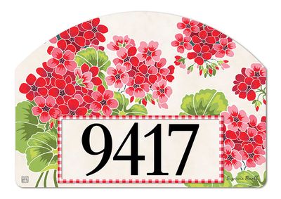 Gingham Geranium Yard DeSign