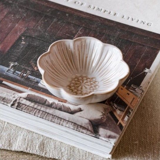 Flower Pattern Dish