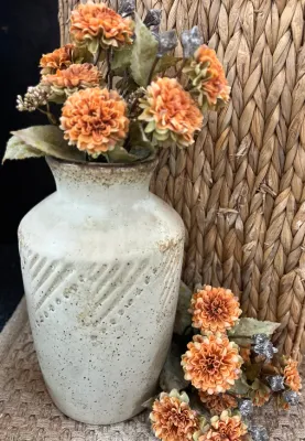 12&quot; Button Mums