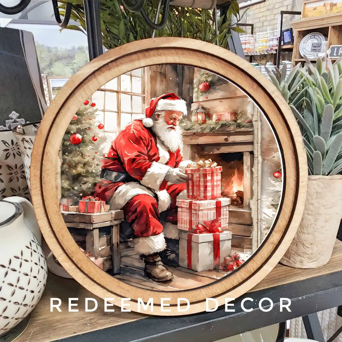 Santa with Gifts Round