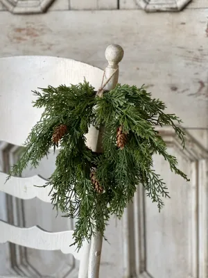 14" Cedar Mini Hanging Wreath