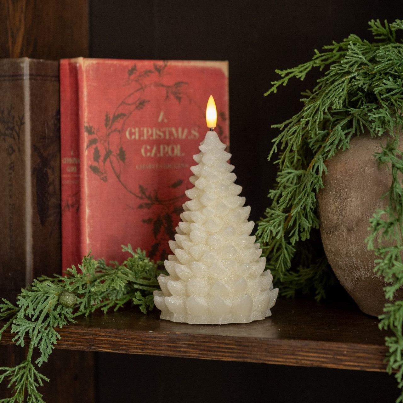 Cream Shimmer Balsam Tree Candle