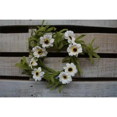 4.5" White Daisy Candle Ring
