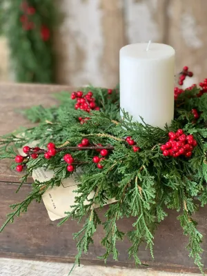 12" Emerald Falls w/Berries Candle Ring