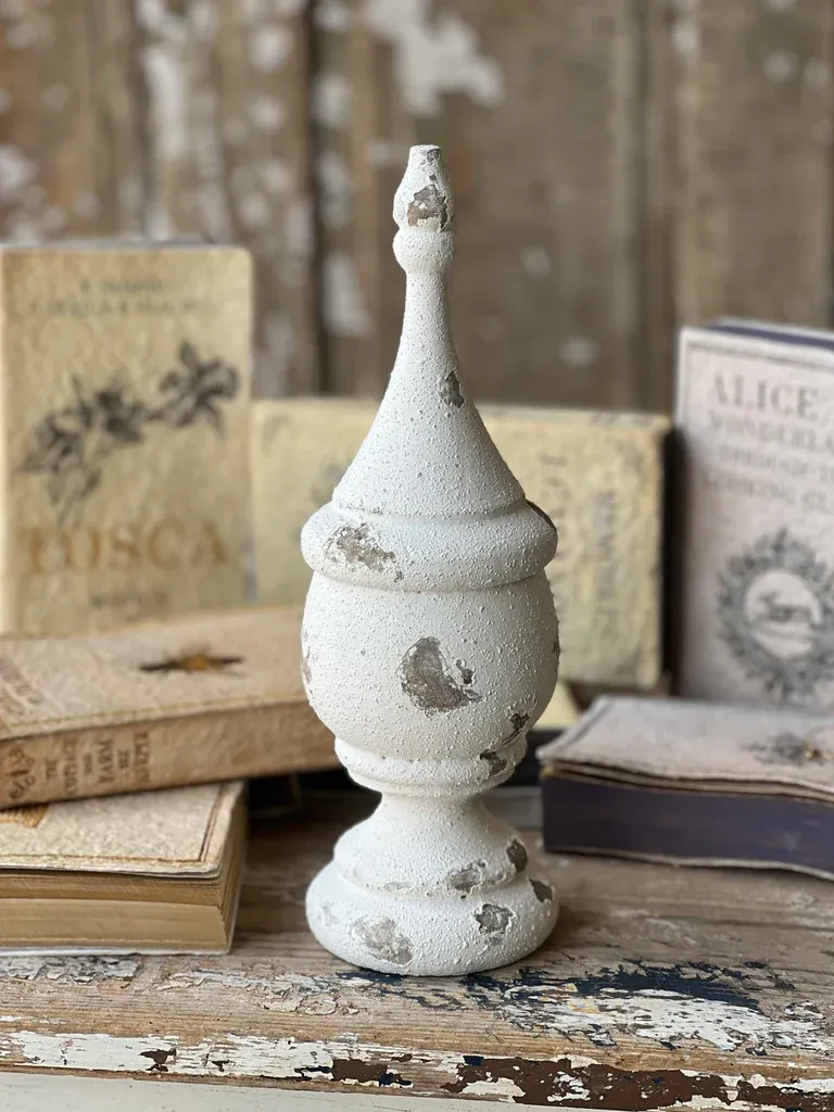 Aiken Finial