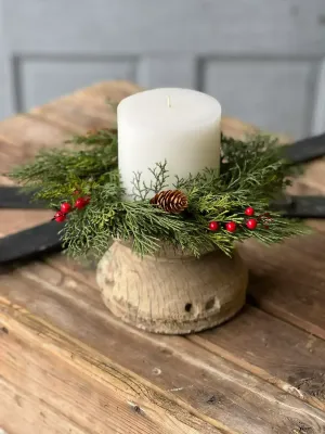 4.5" Alpine w/Berries Candle Ring