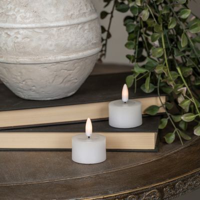 White Realistic Flame Tealight-2PK