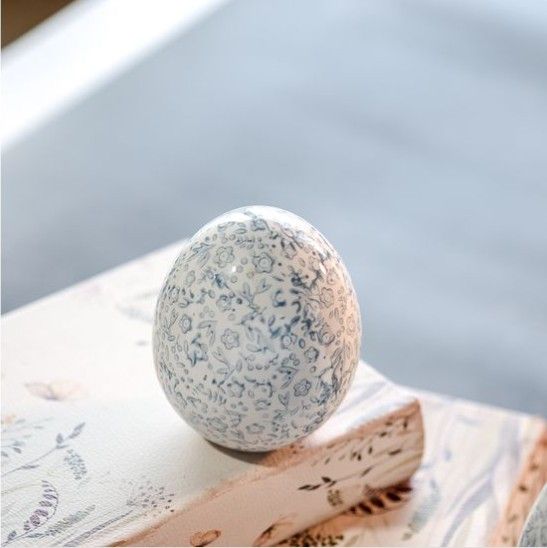 3.5" Blue Floral Egg