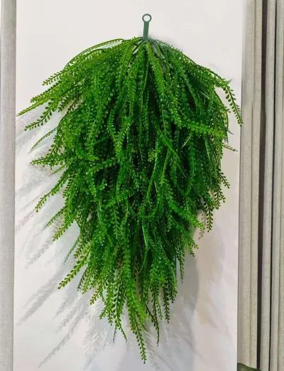 26" Bead Grass Teardrop Swag