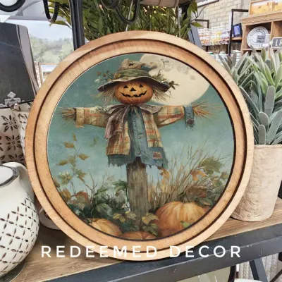 Scarecrow Art Round