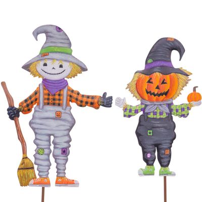 Trendy Scarecrows