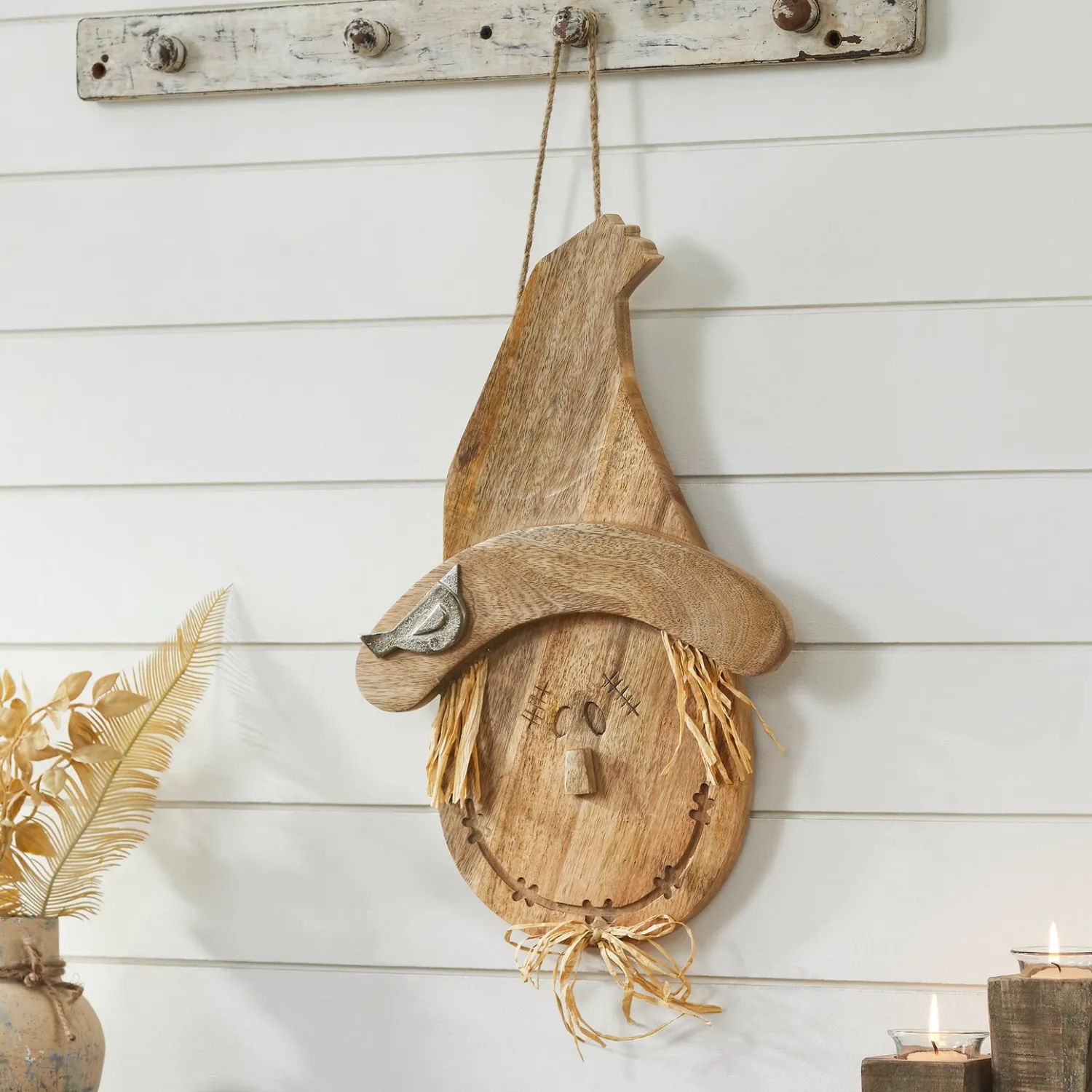 Wood Scarecrow Hanger