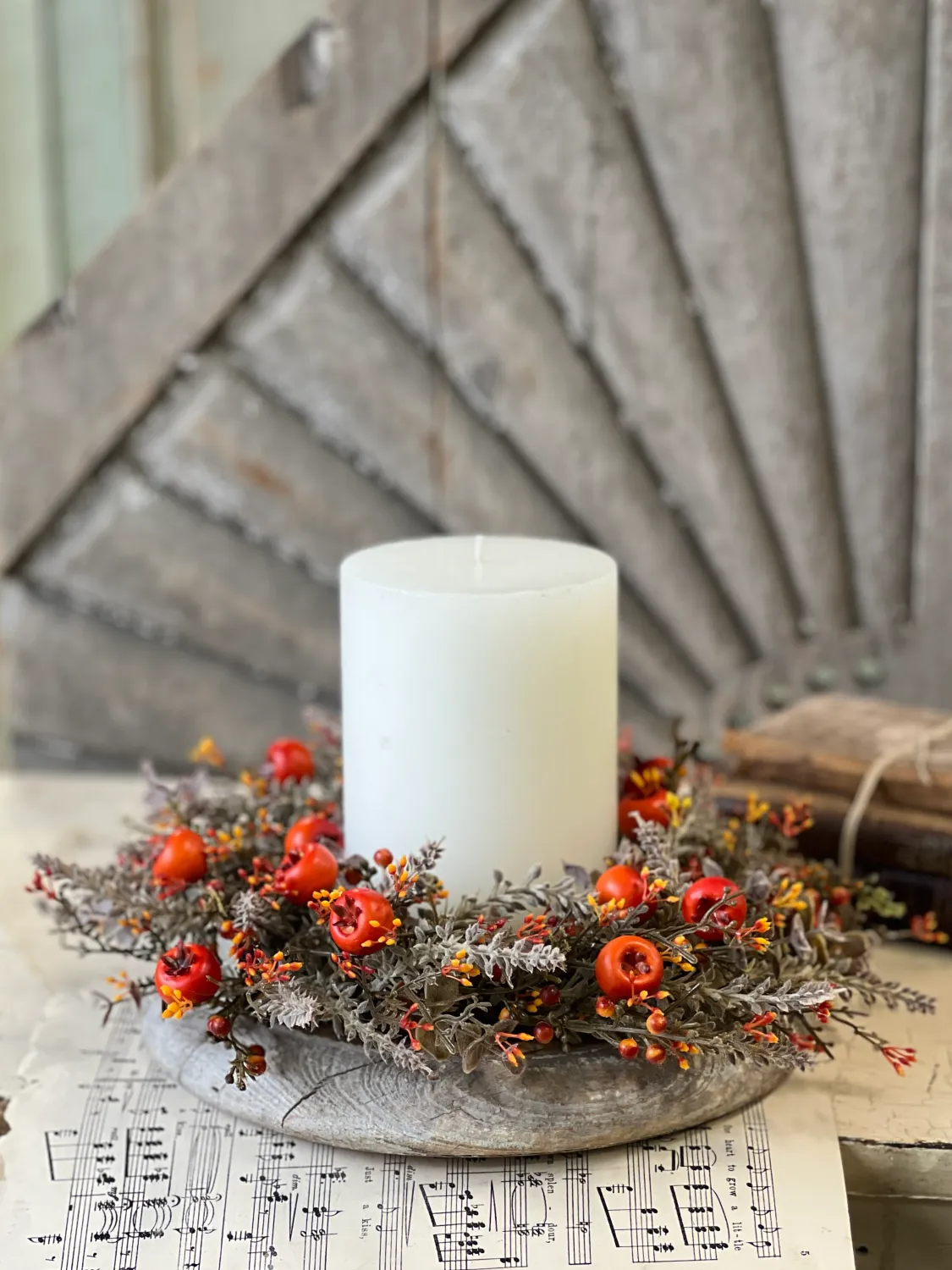 6" Breckenberry Candle Ring