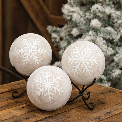 Distressed Wood Snowflake Balls