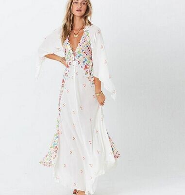 Spring And Summer New Positioning Printing Holiday Bohemian V-neck Three-quarter Sleeves Swing Dress MP-312