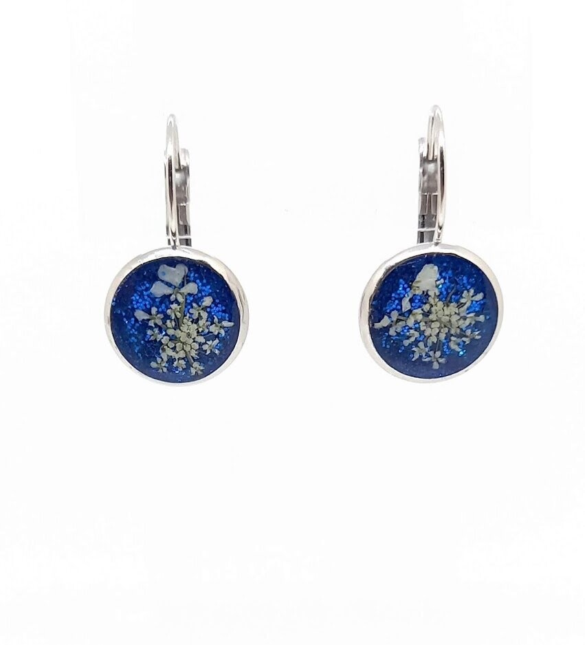 Dormeuses fleurs de Carottes, bleu pailleté D12mm