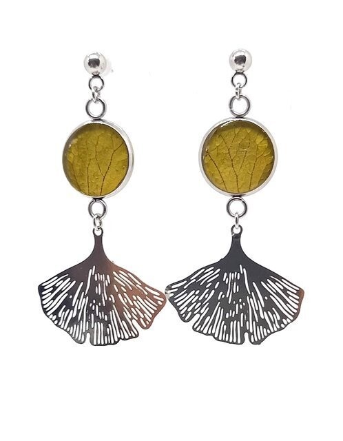 ​Clous d'oreilles, pétales d'Hortensia jaune, feuille Ginkgo filigrane