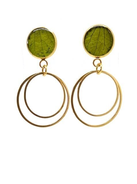 Boucles d'oreilles, pétales d'Hortensia vert, anneaux inox doré