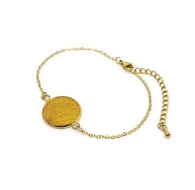 Bracelet doré, pétale d'Hortensia jaune. D18mm