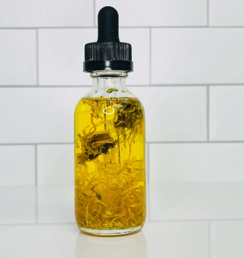 Smoky Vanilla Massage Oil