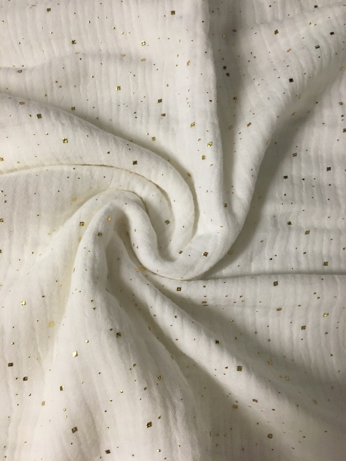 M 2 weiss mit goldenen Punkten