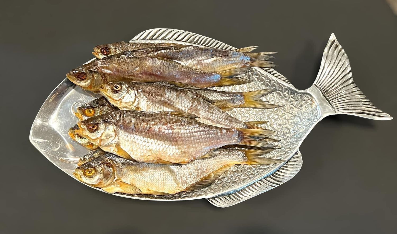 Caspian Taran (Sea Roach) with Caviar • Dry Fish • (1.0-1.3-LB Pack) • (Каспийская Тарань с Икрой)