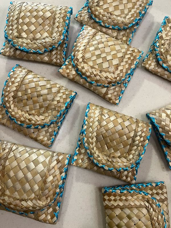 Mini Straw Wallet  / Straw Coin Purse