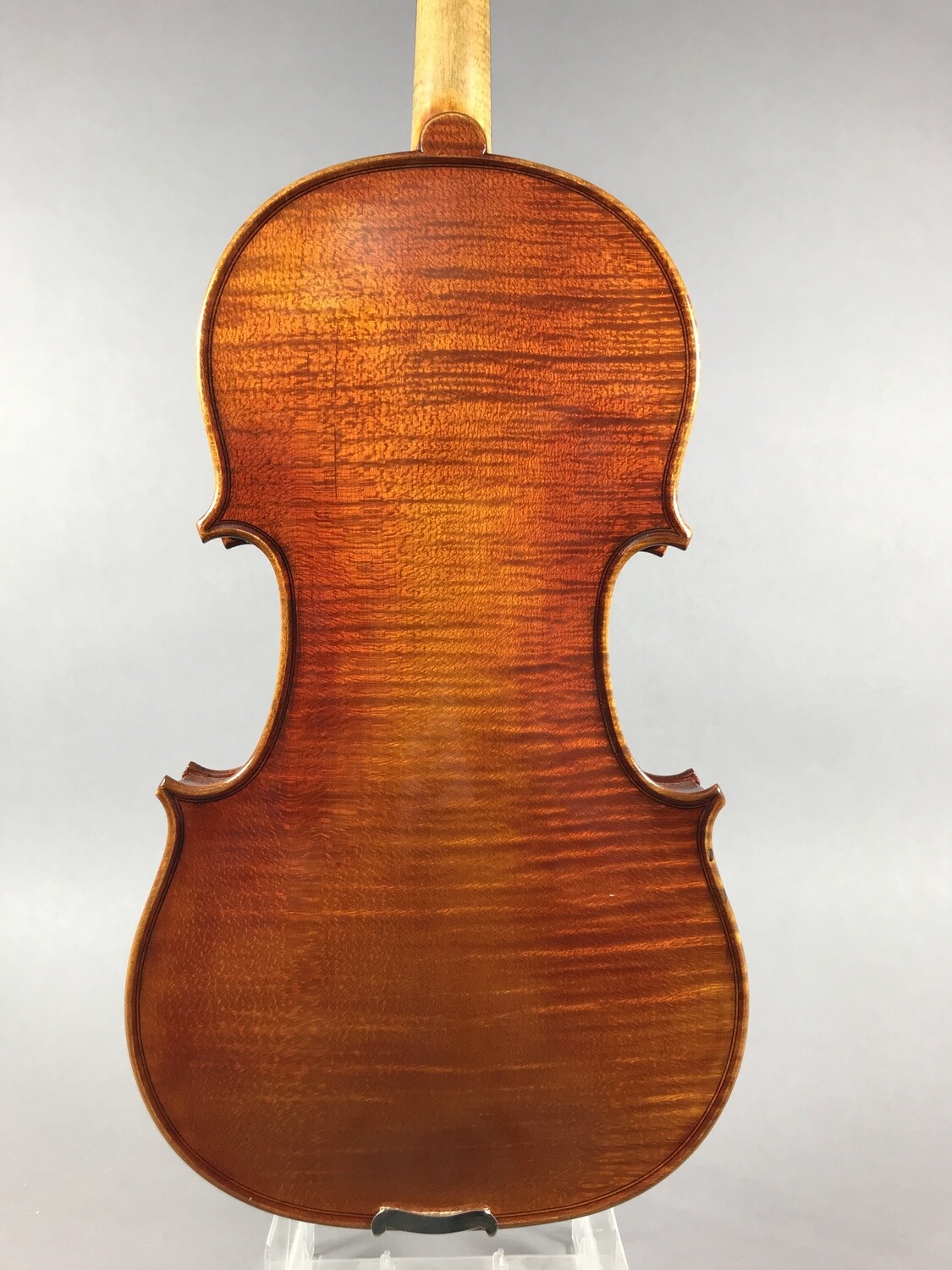 Snow 200 model Violin