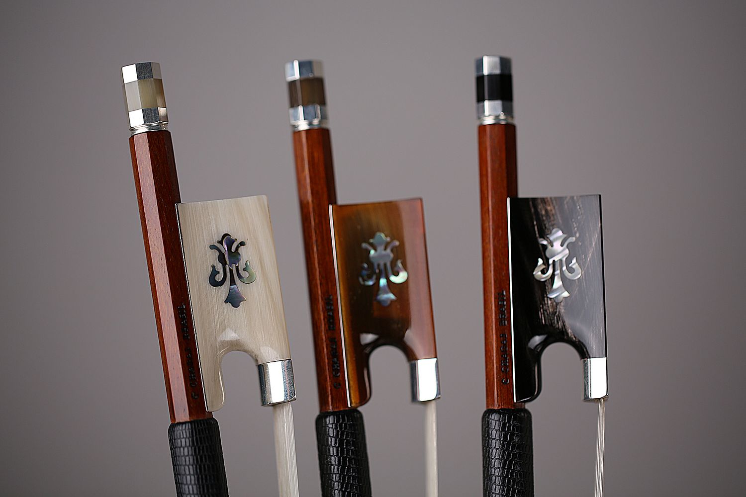 Arcos Brasil Silver-mounted Ipê Violin Bow “Fluer-de-lys”