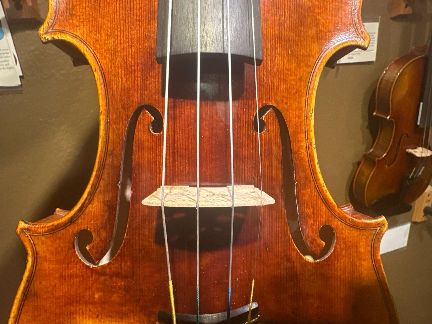 Hiroshi Kono Violin
