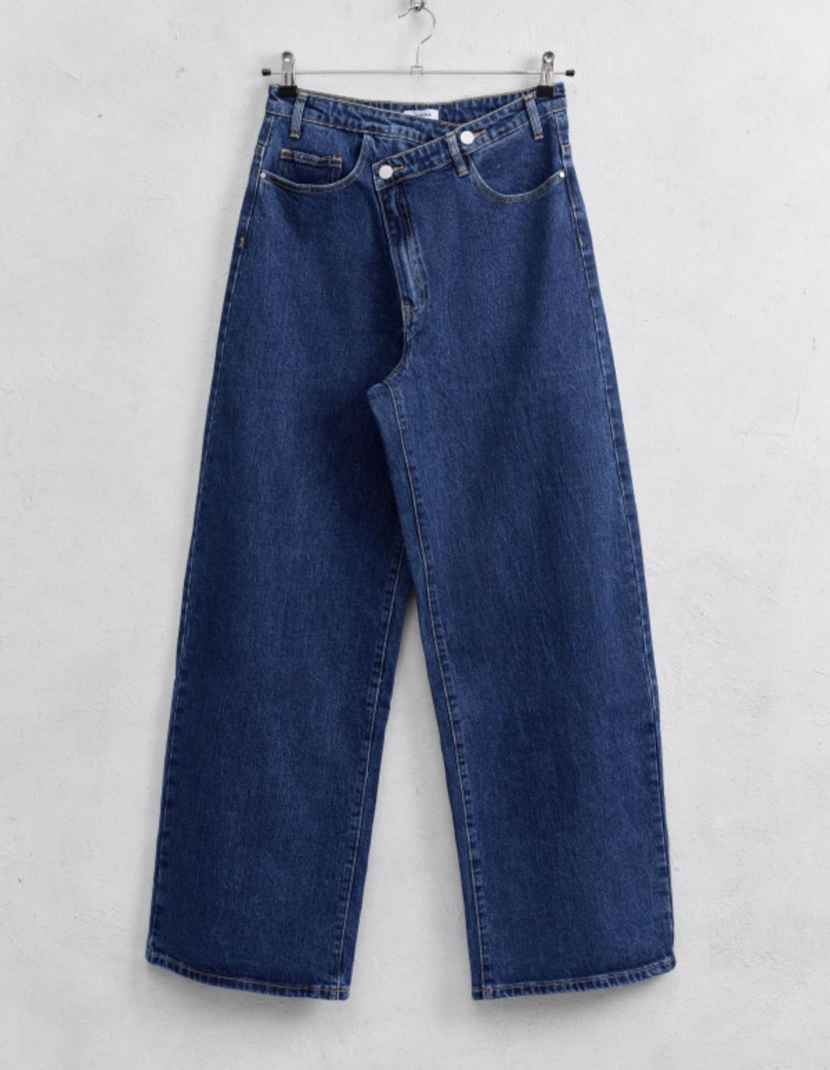 Jeans V LUMINA
