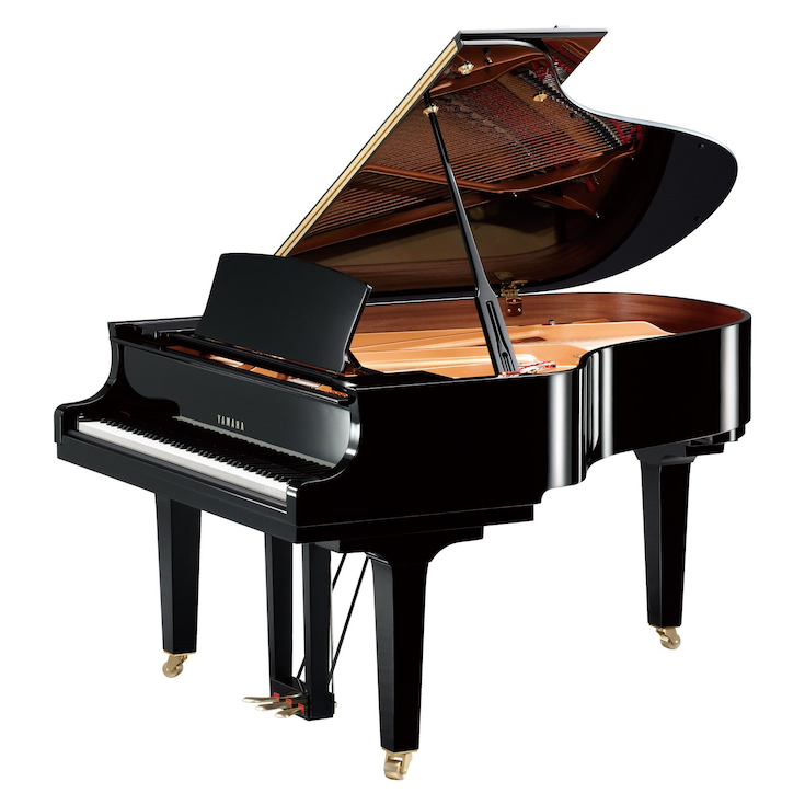 1/4 queue Yamaha C3 noir - Vendu