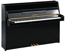 Piano Yamaha d'occasion B1 noir année 2016 - vendu