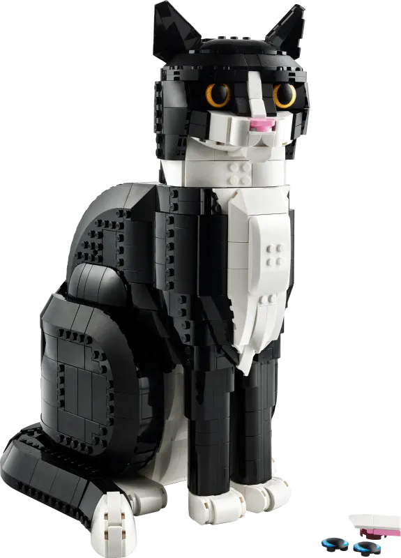 LEGO Ideas 21349 - Tuxedo Cat