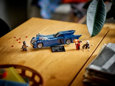 LEGO Batman 76274 - Batman with the Batmobile vs. Harley Quinn and Mr. Freeze