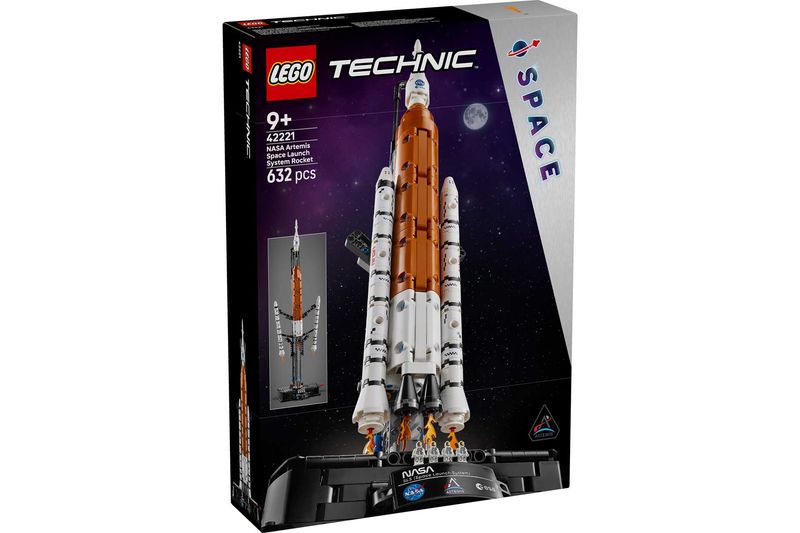 LEGO Technic 42221 - NASA Artemis Space Launch System Rocket