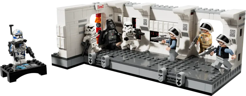 LEGO Star Wars 75387 - Boarding the Tantive IV