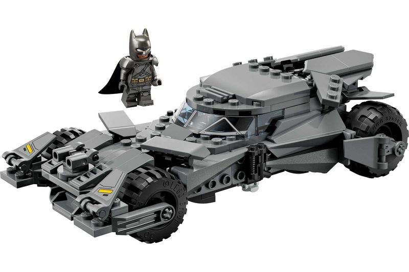 LEGO DC 76331 - Batman v Superman Batmobile